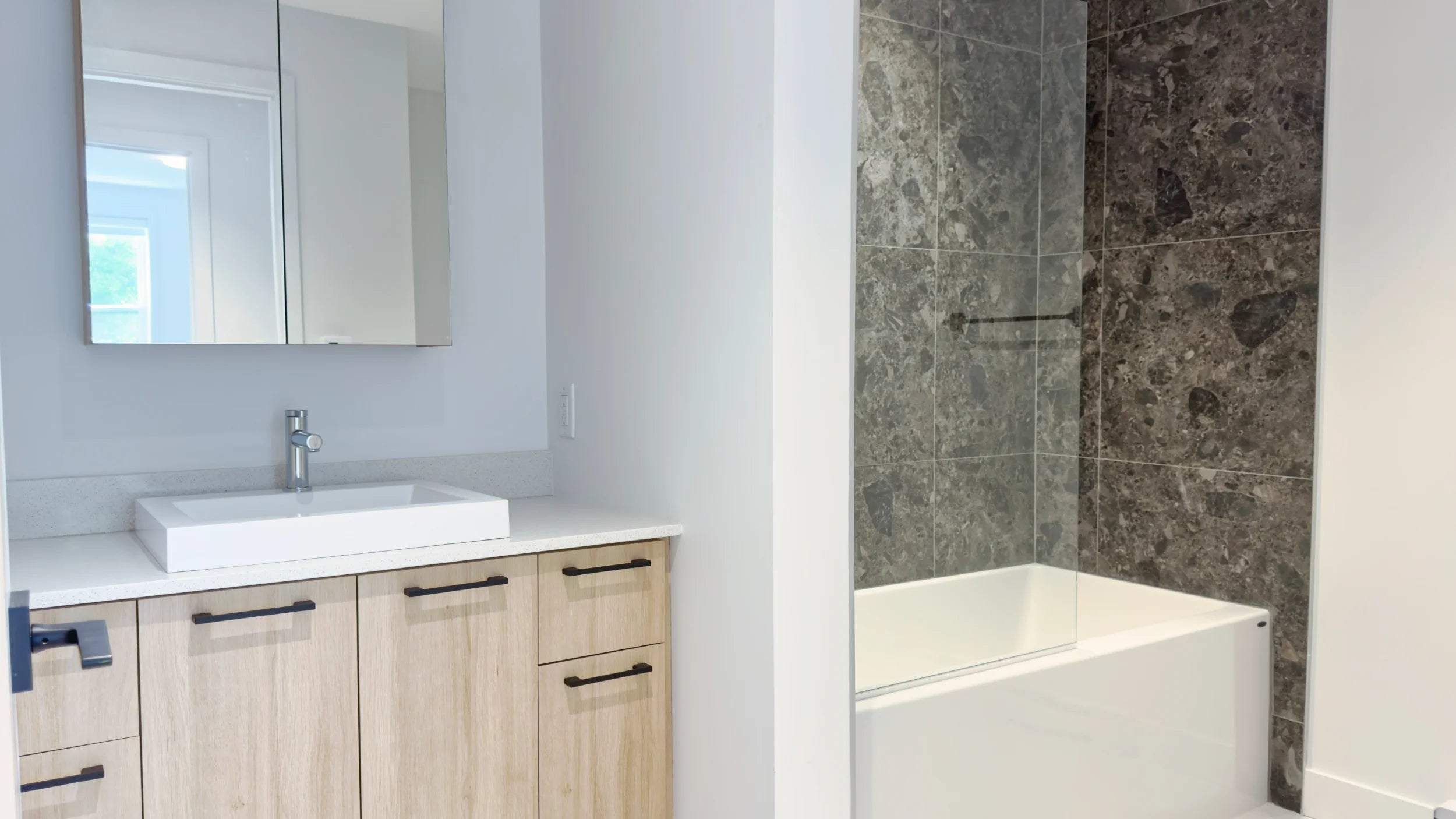 Modèle #3 | 954PC - 1 SDB